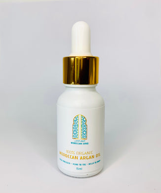 100% Organic Cosmetic Moroccan Argan Oil 15ml. Certified organic by ECOCERT and USDA. Use from Head to Toe, Belly to Baby. Moisturising, anti-aging, anti-inflammatory, prevent stretch marks, shiny fuzz-free hair.